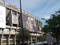 The screen honoring Di Stéfano at Santiago Bernabeu Stadium following his death in 2014