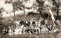 Imatra Society, consisting of Finnish immigrants, celebrating its summer festival in Fort Hamilton, Brooklyn, in 1894