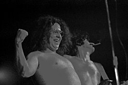 Volman (and Frank Zappa in background); 25th of November 1971, Hamburg