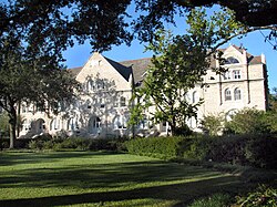 Gibson Hall at Tulane University