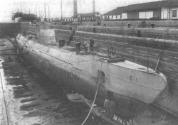 The Spanish submarine E-1 in Cadiz