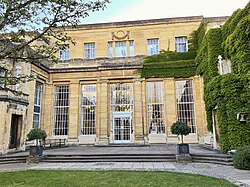 Regent's Park College in Oxford, affiliated with the Baptist Union of Great Britain