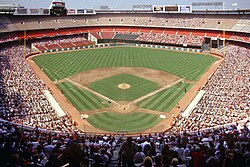 Angel Stadium (enclosed), 1991