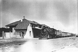 A steam locomotive at Valle Hermoso train station.