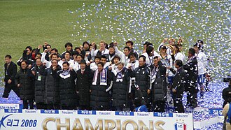 Suwon Samsung Bluewings players celebrating after winning the 2008 K League