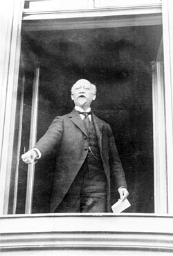 Philipp Scheidemann proclaiming the Republic from the Reichstag building, 9 November 1918