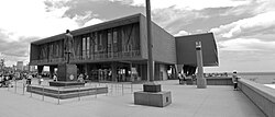 The Milwaukee County War Memorial (1957) is an example of the brutalist architecture of Eero Saarinen.