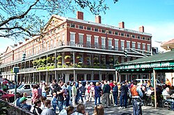 Café du Monde, a landmark New Orleans beignet cafe established in 1862