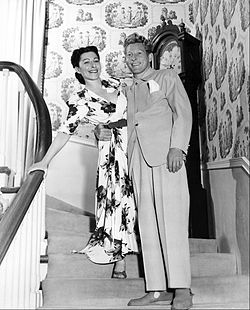 Sylvia and Kaye, 1945