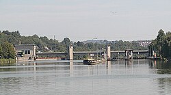 The Aldingen barrage