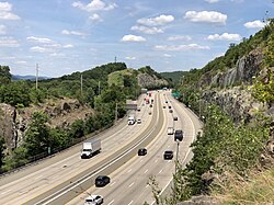I-287 passing through rock cuts in Wanaque