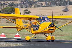 A22LS-Foxbat taxing after a student solo.