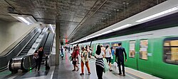 Boarding and alighting platform of the José de Alencar station on the South Line of the Fortaleza Metro in January 2024