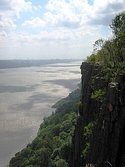 Part of the Palisades Interstate Park, the cliffs of the New Jersey Palisades in Bergen County, New Jersey, overlooking the Hudson River, The Bronx, and Upper Manhattan in New York City