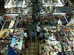 Inside Hàn Market