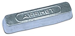 Aluminium ingot