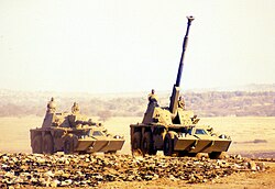 Two G6 howitzers in 1987