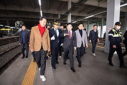 Minister of Land, Infrastructure and Transport Won visits Gumi in November 2023