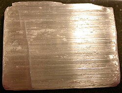 Satin spar variety of gypsum