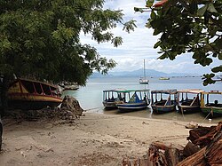 Water taxis parked at Labadie beach