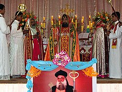 Syro-Malankara Catholic Major Archbishop-Catholicos celebrating Qurbono Qadisho in West Syriac