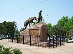 Monument to General Joaquín Madariaga and the 108 Valiants