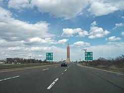 The Ocean Parkway eastbound approaching the Wantagh State Parkway in Jones Beach