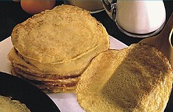 Filloas, a crêpe-like typical dish served in Galician Entroidos