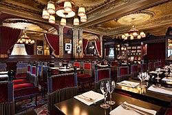 Le Zimmer, on the Place du Châtelet
