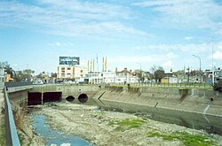 The exit of the underground pipes that carry the stream before emptying into the Paraná River in Rosario