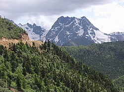 Snowy mountains in Dêqên, northwestern Yunnan
