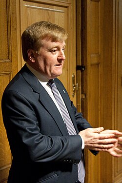 Charles Kennedy attending a debate at the Glasgow University Union on 10 February 2009