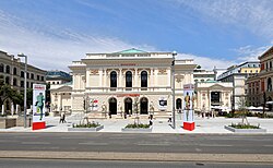 New museum "Albertina Modern" at Karlsplatz (2020)