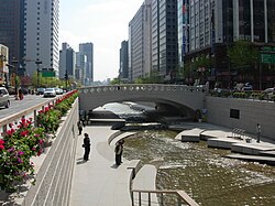 Cheonggyecheon