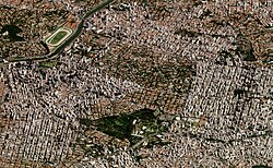 Changes in urban fabrics in the region of Jardins: side by side, vertical areas and low houses