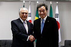 PM Lee Nak-yon meets with Brazilian president Michel Temer in Brasília, 19 March 2018