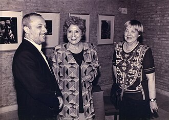 Sara Facio and María Elena Walsh at the Centro Cultural Parque España, Rosario, 1995.