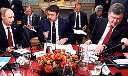Poroshenko, Russian President Vladimir Putin and Italian Prime Minister Matteo Renzi, October 2014
