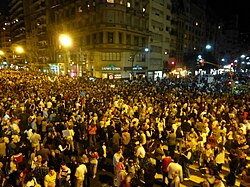 200,000 people took part in a cacerolazo against Fernández de Kirchner.