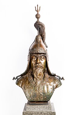 Bust depicting Yi Sun-sin