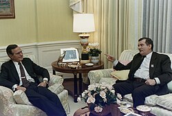 U.S. President George H. W. Bush meets privately with Wałęsa, November 1989.