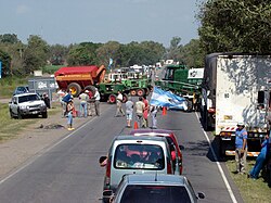 Road blockade during the 2008 Argentine government conflict with the agricultural sector in Villa María, Córdoba