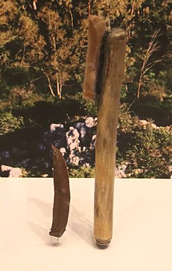 Flint Knives, Ahmarian Culture, Nahal Boqer, Israel, 47,000–40,000 BP. Israel Museum.