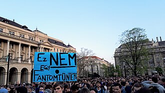 CEU protest in 2017, near the Parliament
