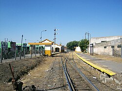 Puente Alsina station