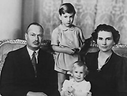 Henry and Alice with their two sons William (standing) and Richard in Canberra