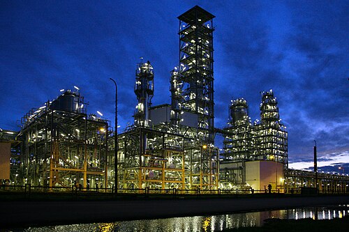 New polypropylene plant PP3 in the Slovnaft oil refinery (Bratislava, Slovakia)