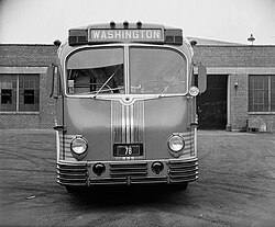 700-series Greyhound Super Coach (1938 photo) (side view)