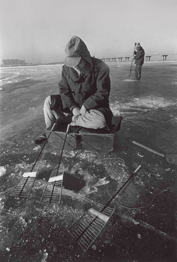 Ice fishing in the Han River (1977)