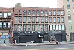 This shop in New York only sells items recycled from demolished buildings.